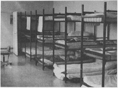 Aus einer Übernachtungsstelle wird (1964)…